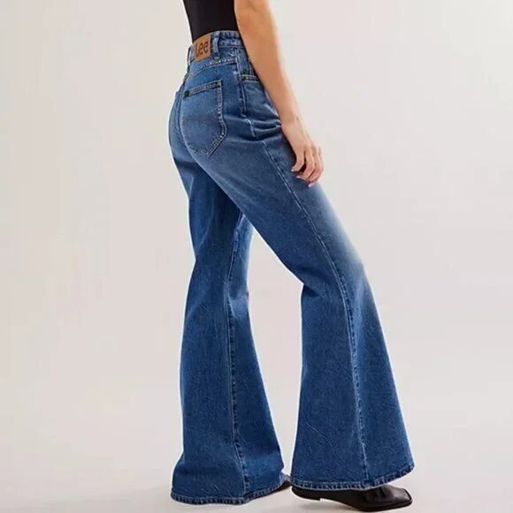 Free People X Lee High Rise Flare Jean - Picture 4 of 9